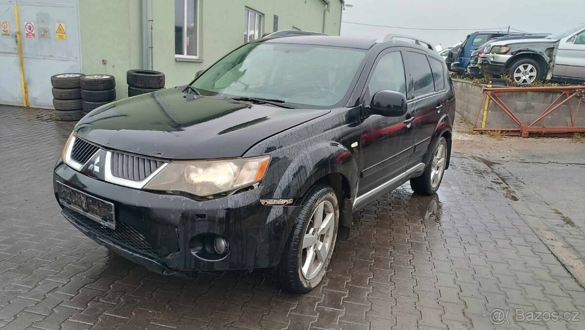 Mitsubishi Outlander 2.0DiD 103kW typ motoru BSY barva x42