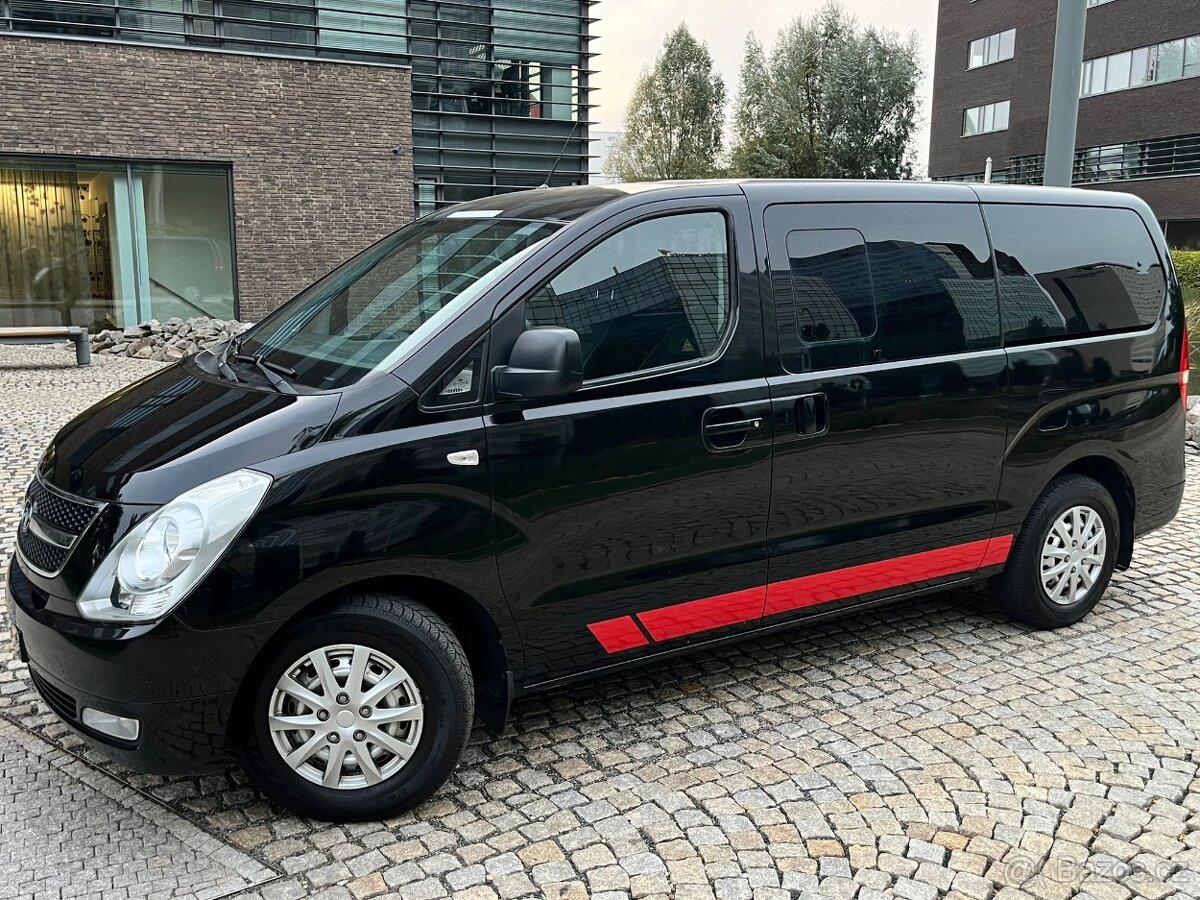 Hyundai H1 2.5CRDi 125kW AUT 8MÍST VÝHŘEV KŮŽE PREMIUM TOP S