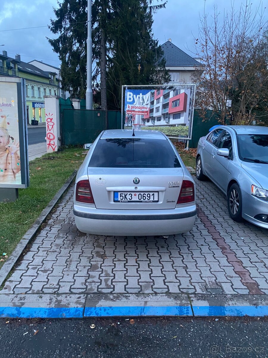 Škoda Octavia Tour 1,6 bezin