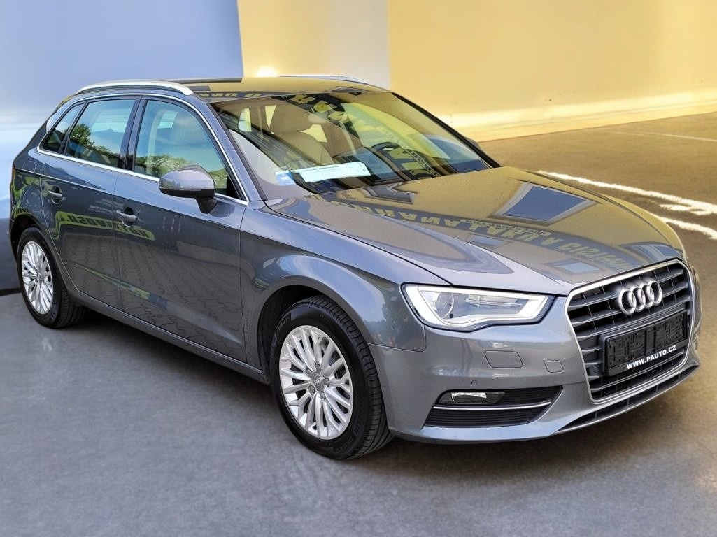 Audi A3 (2013) 1,6 Stronic ZÁRUKA KM,NAVI,CEBIA