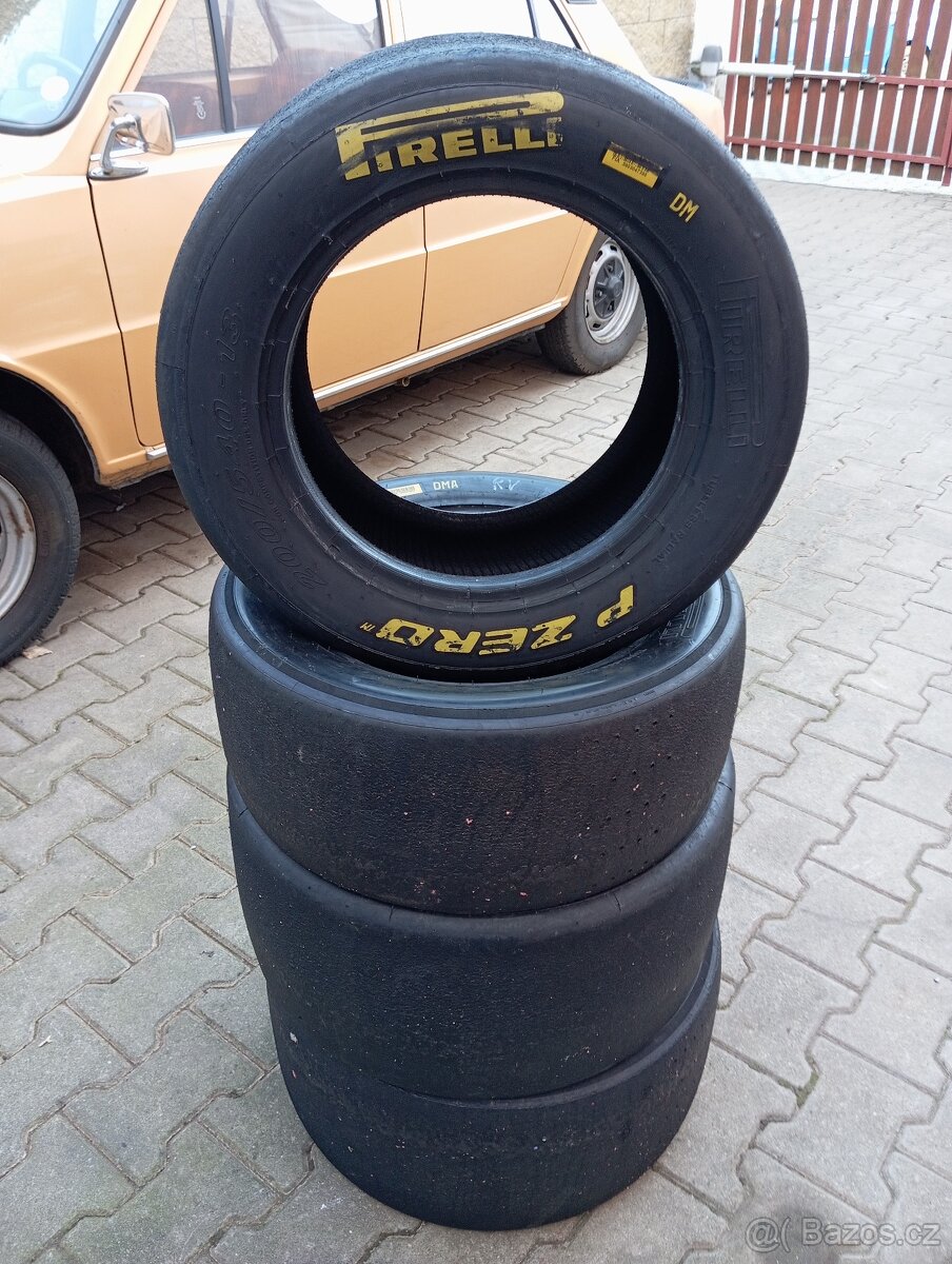 Slick Pirelli PZero R13