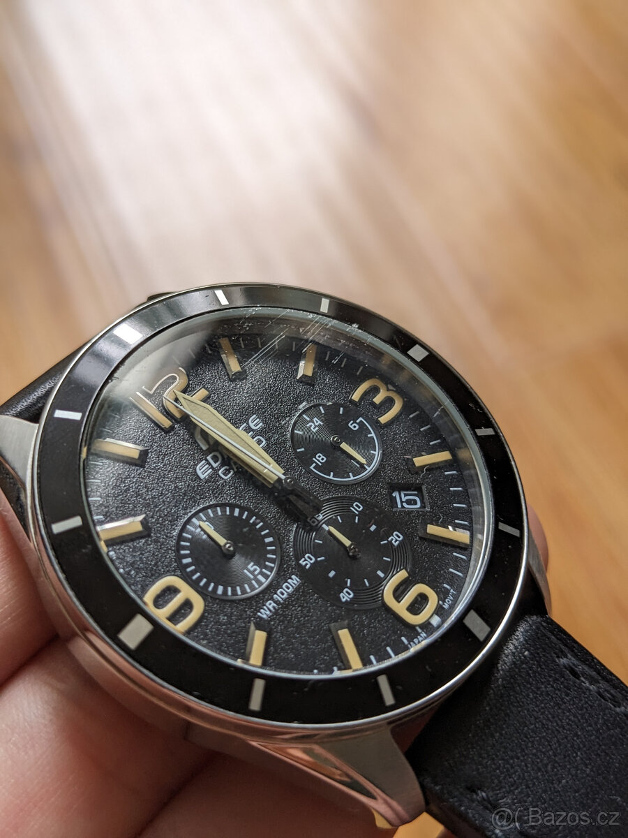 Pánské hodinky - Casio Edifice EFR-553