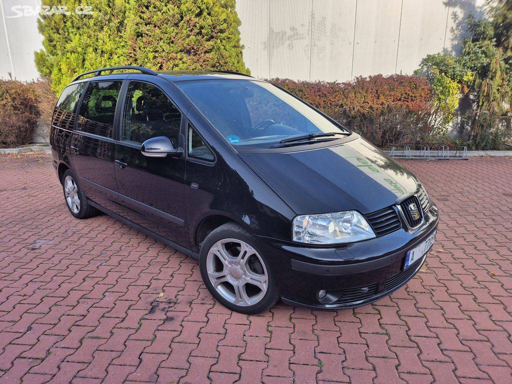 Seat Alhambra Sport 2.0TDI/103kW bez koroze,tažné,xenon,2010