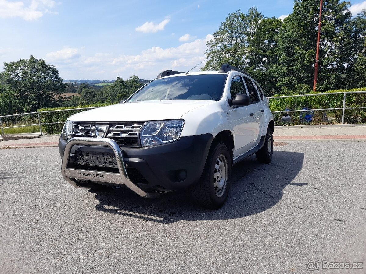 DACIA DUSTER 1.6i 77KW, ROK 2014, PO SERVISU,ZIMNÍ PNEU