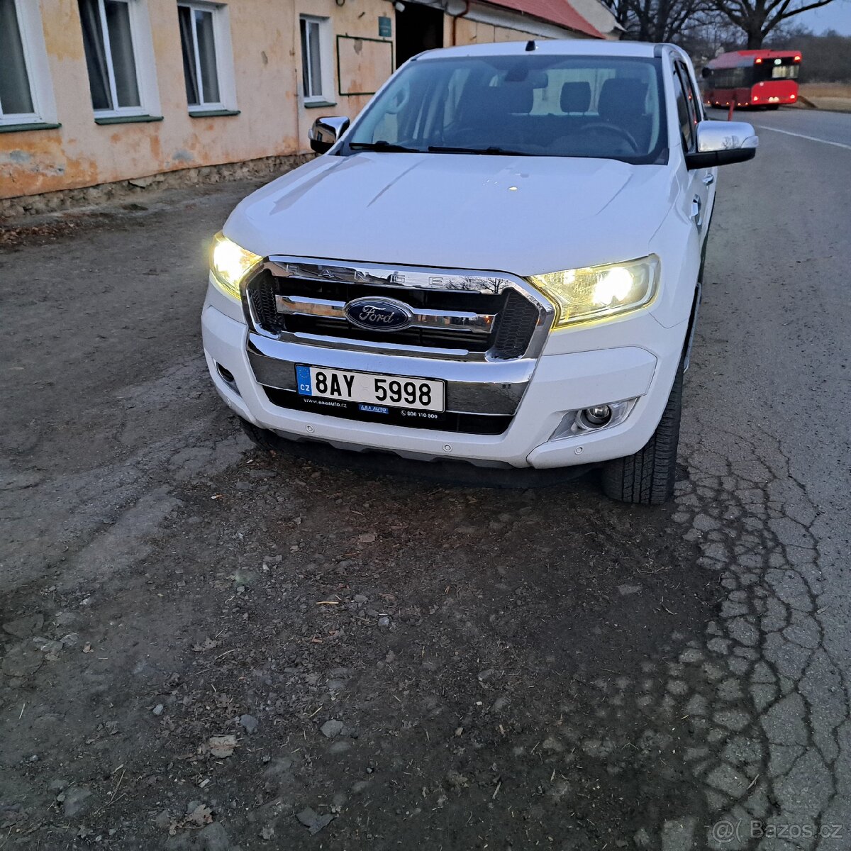 Prodám FORD RANGER 3.2 TDCi LIMITED DOUBLE Cab