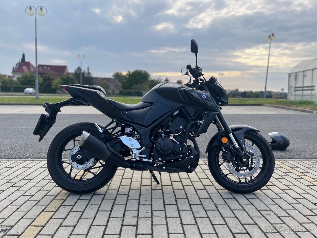 Yamaha mt-03