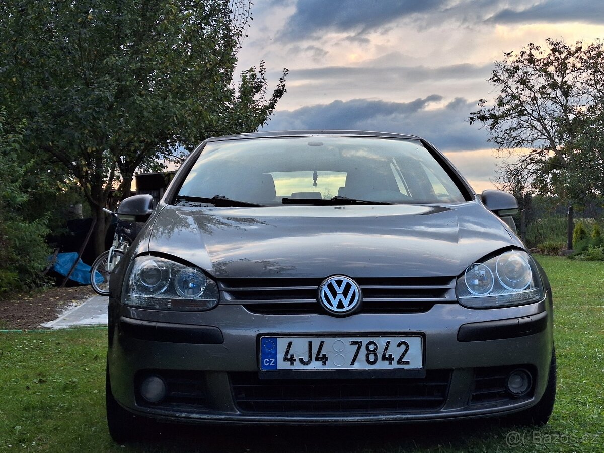 VW GOLF MK5 2.0 TDi 103 KW - TZ / bez DPF / nová STK