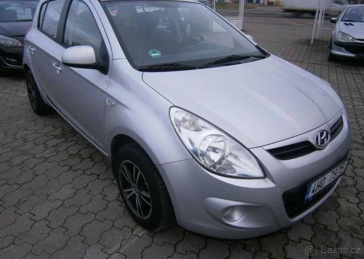 Hyundai i20 1.4i CZ,1.maj.klima benzín manuál 73 kw