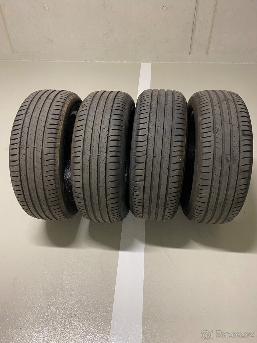 letní pneu 4x Pirelli Cinturato P7 215/55 R17 94V