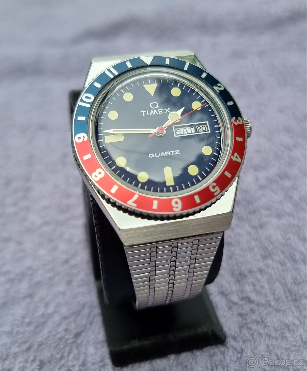 Hodinky Timex Q Reissue TW2T80700