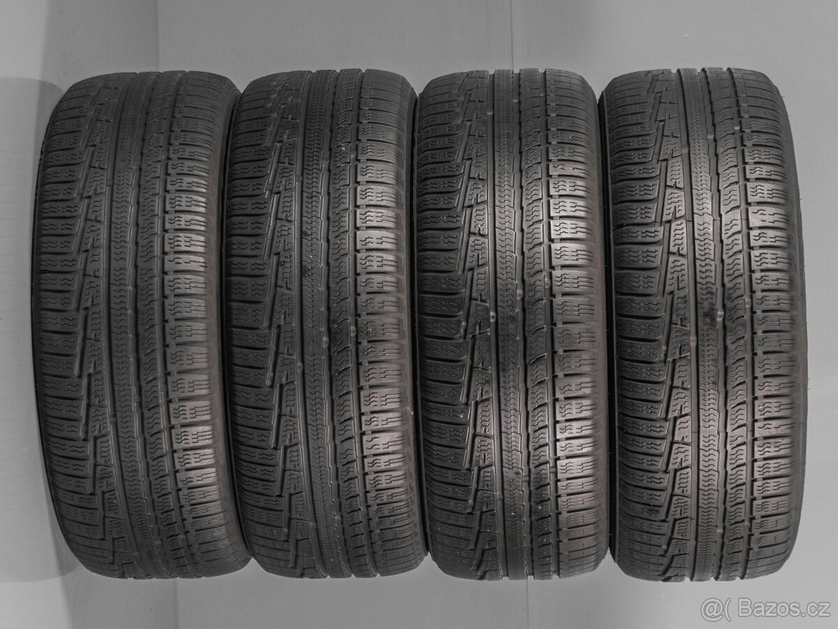 ZIMNÍ PNEU R17 NOKIAN 235/55/17 103V, FORD KUGA (2577B)