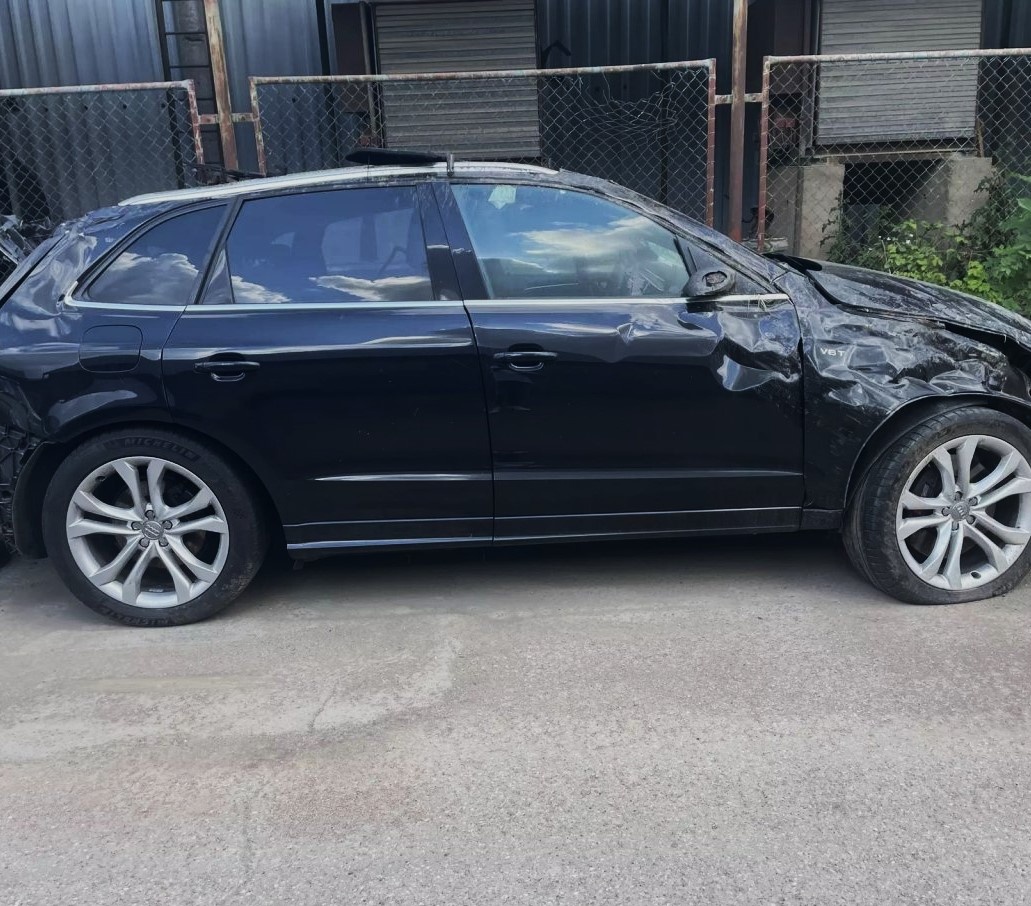 Audi SQ5 Quattro 4x4 3.0TDI 230KW CGQB PFH LZ9Y r.v. 2015