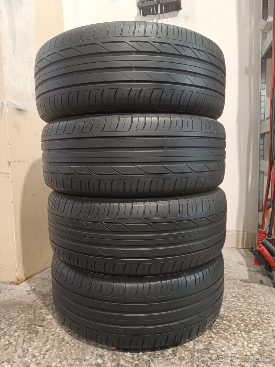 Letní pneu 225/50/18 Bridgestone Turanza T001