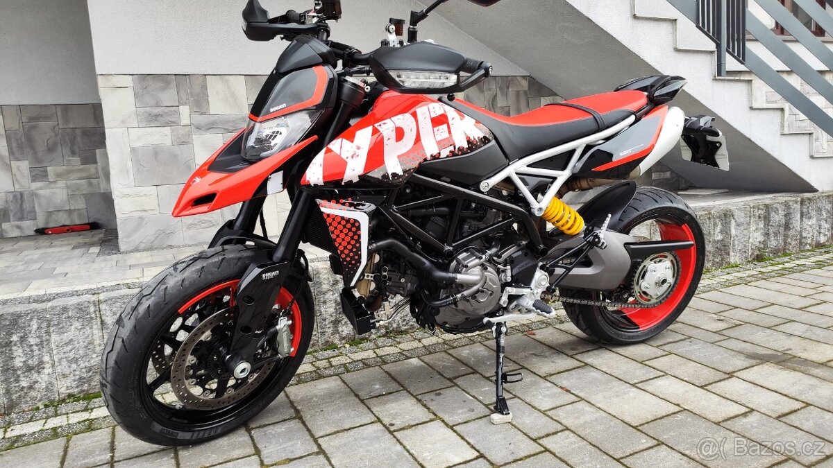 ducati hypermotard 950