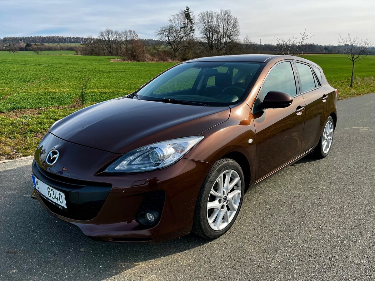 MAZDA 3 2.0 16V DISI BENZIN 111 KW SERVISNÍ KNIHA XENONY