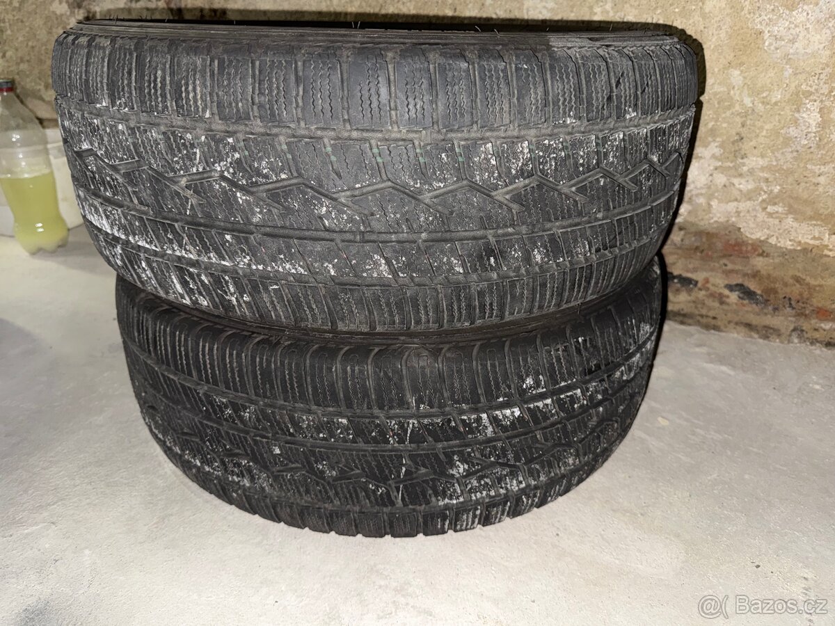 Toyo zimní 205/55 r16 zimní pneu