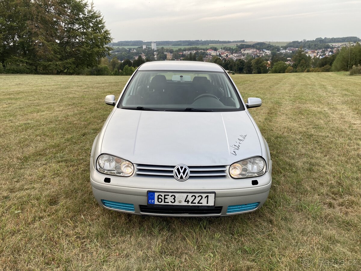 VW Golf 4 1.6 16V