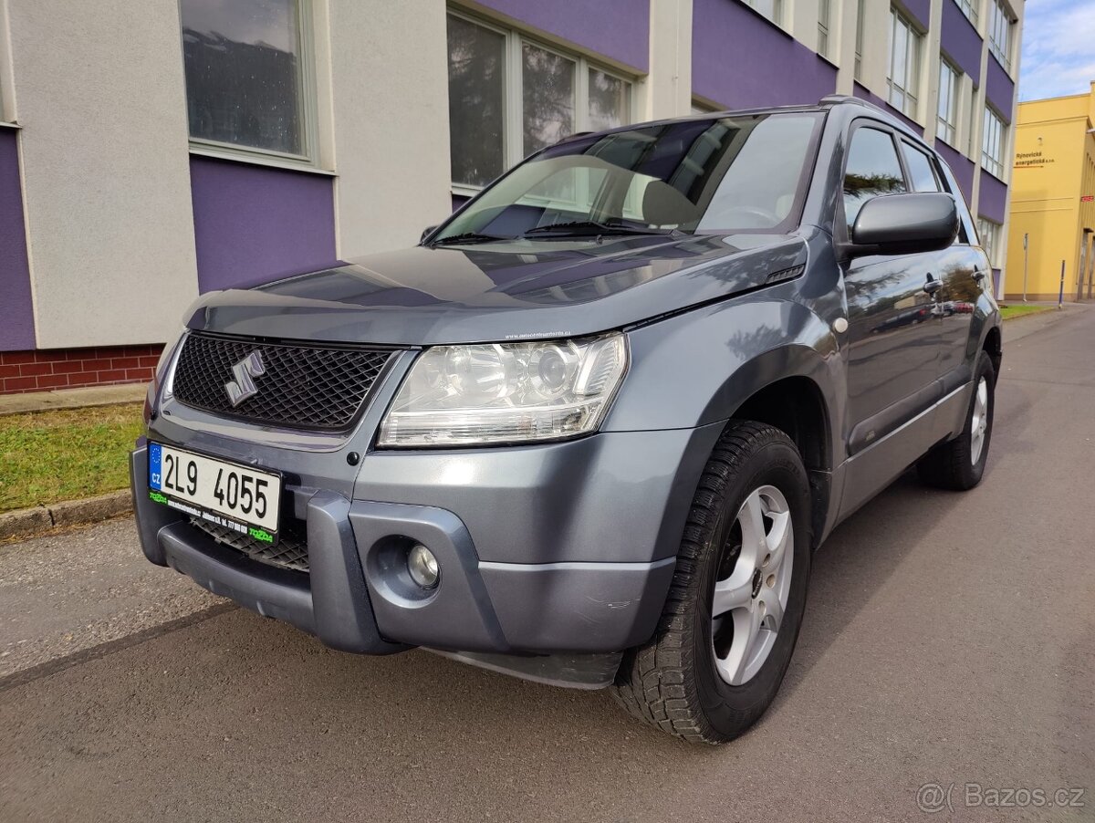 Suzuki Grand Vitara 2,0i 16V 4WD / DPH /