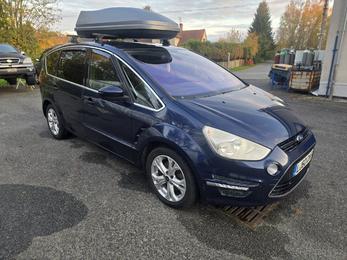 Ford S Max Titanium 2,0 103kW r.v.2010