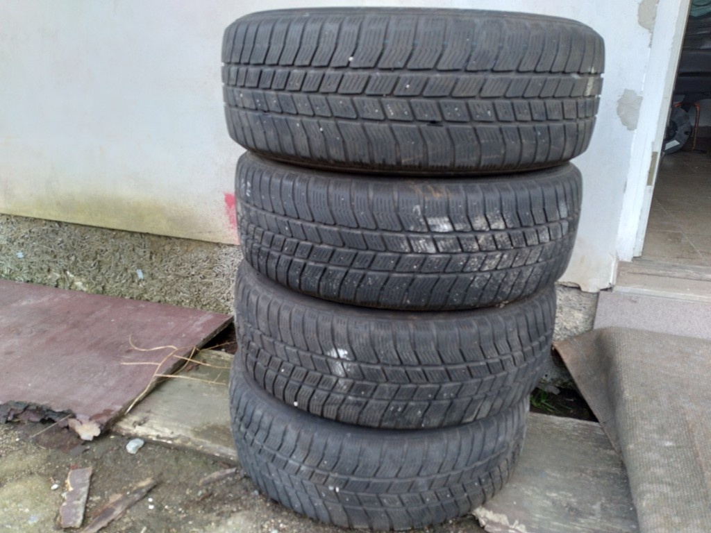 ZIMNÍ KOLA 205/60R16 NISSAN, TOYOTA, RENAULT,DACIA