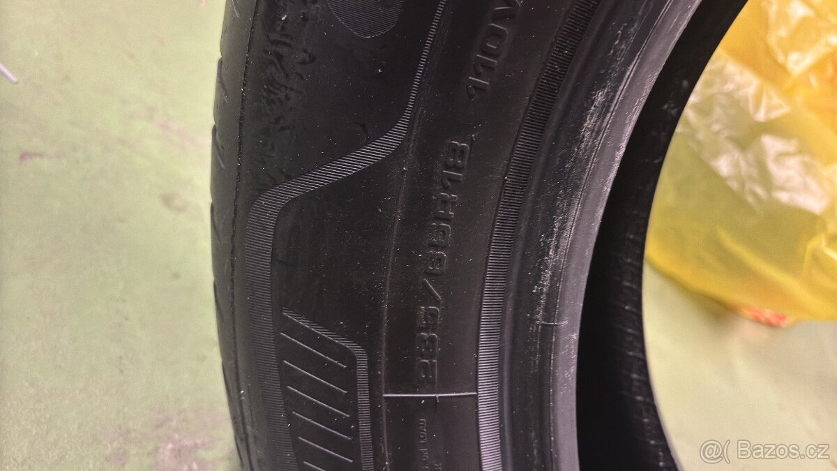 Goodyear Vector 4 (All season) - 235/65 R18