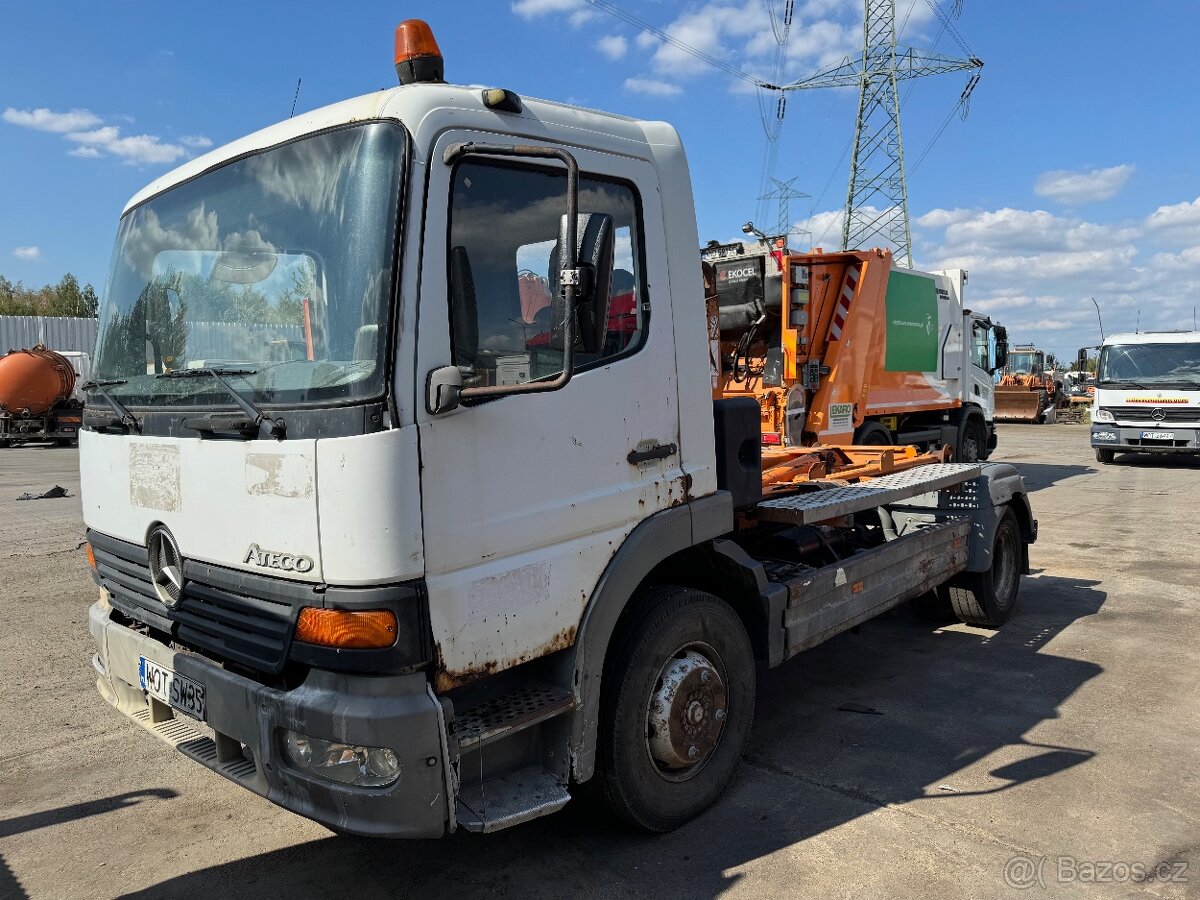 Mercedes Benz ATEGO/ 2000/ hákový nosič