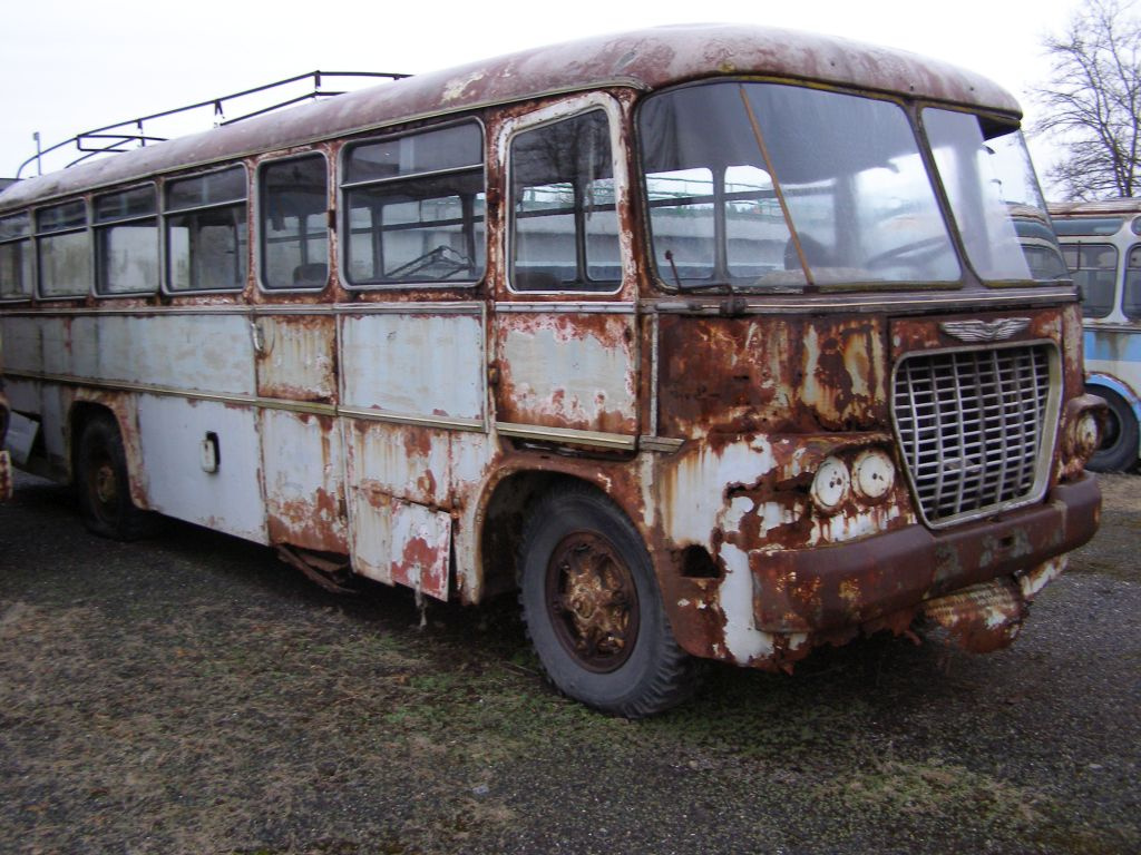 Prodám autobus Ikarus 630 z roku 1961