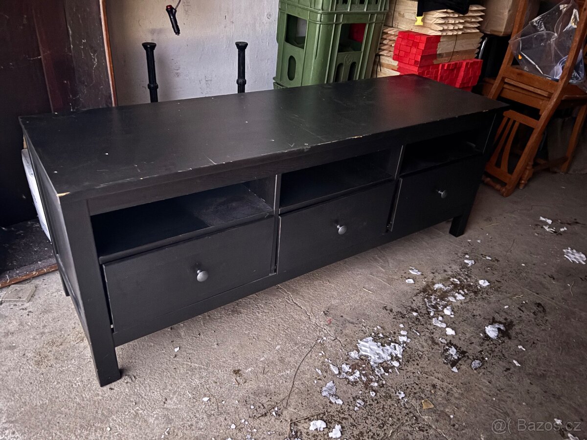 IKEA HEMNES, TV televizní stolek, černohněda