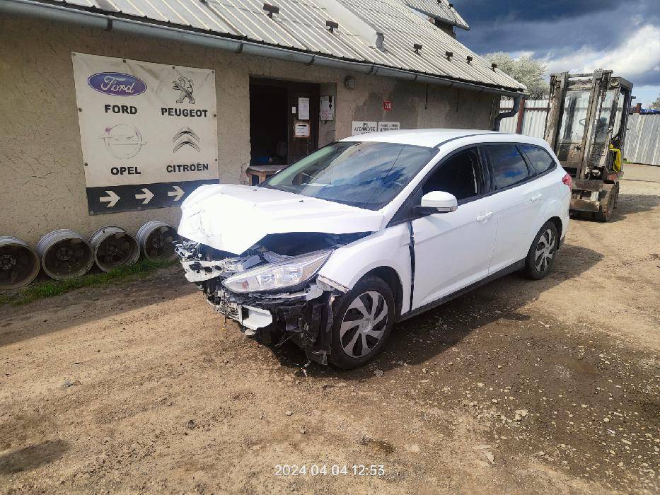 Prodám veškeré náhradní díly Ford Focus Mk3 1.6 TDCi 85kw T1