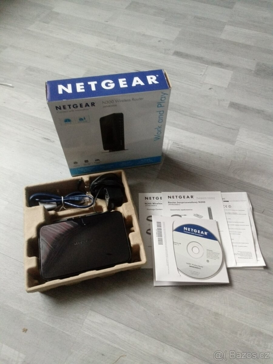 Netgear N300 Wireless Router - kontakt email