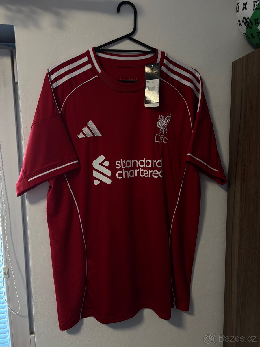 Liverpool fotbalový dres M.Salah 11