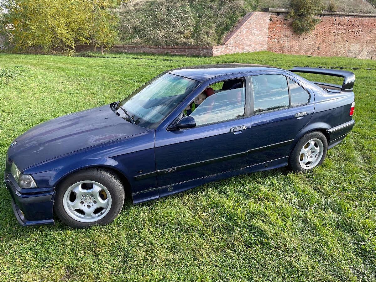 Bmw E36 316i do pátku 41.000