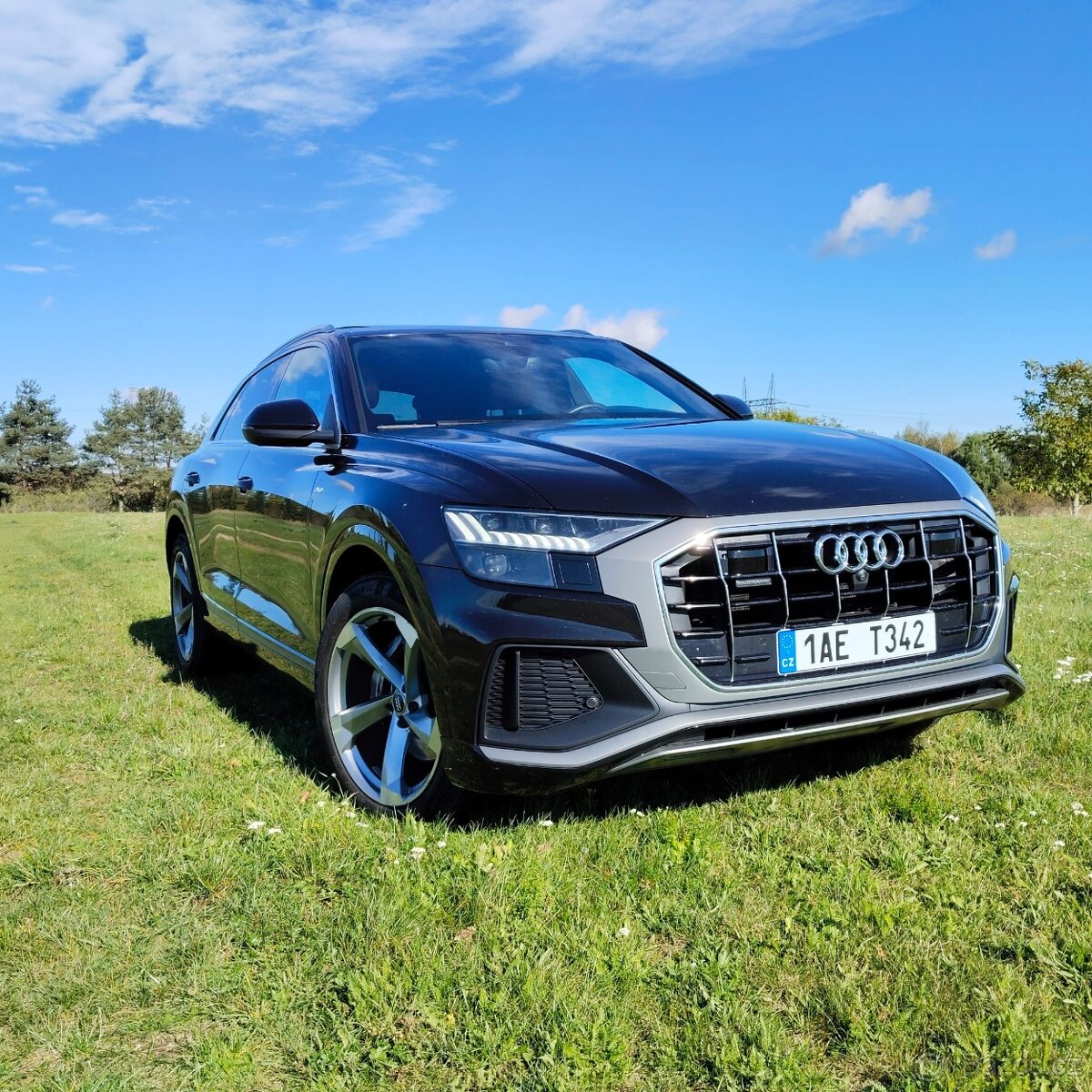 AUDI Q8 3,0TDi 210kW 50 TDi S-LINE odp DPH WEBASTO