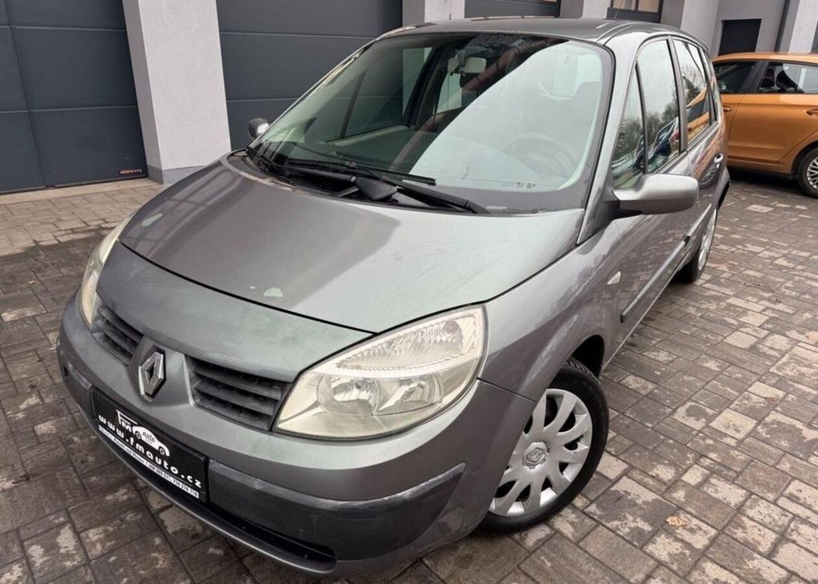 Renault Mégane 1.9 DCi nafta manuál 88 kw