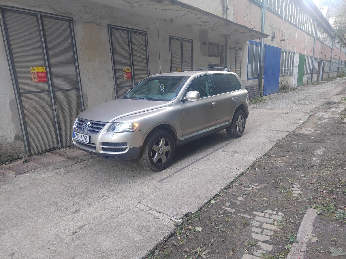 VOLKSWAGEN TOUAREG 2.5tdi