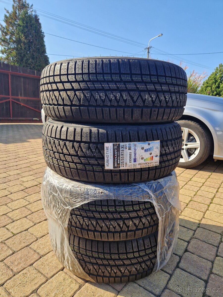 Kumho 225/55 r18 WinterCraft 4ks nové nejete