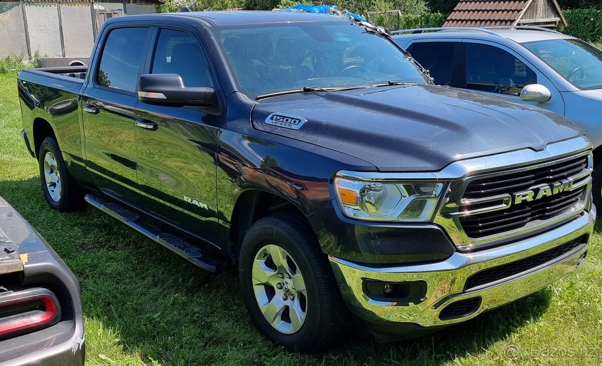 Dodge Ram 2019 Nový model 5.7 Hemi ND