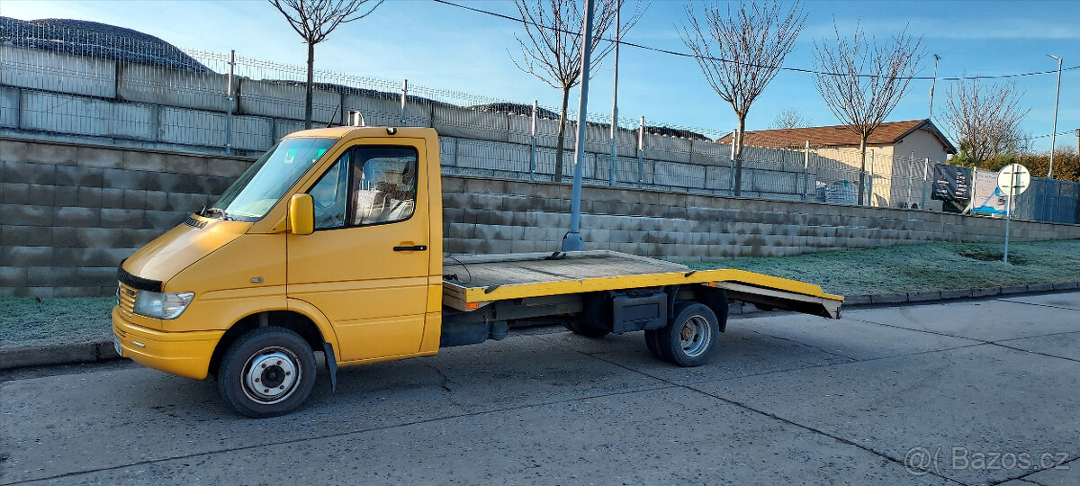 mercedes sprinter