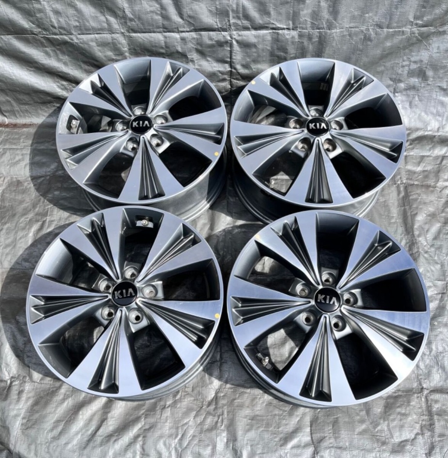 5x114,3 R17 originál alu disky KIA + senzory - TOP STA