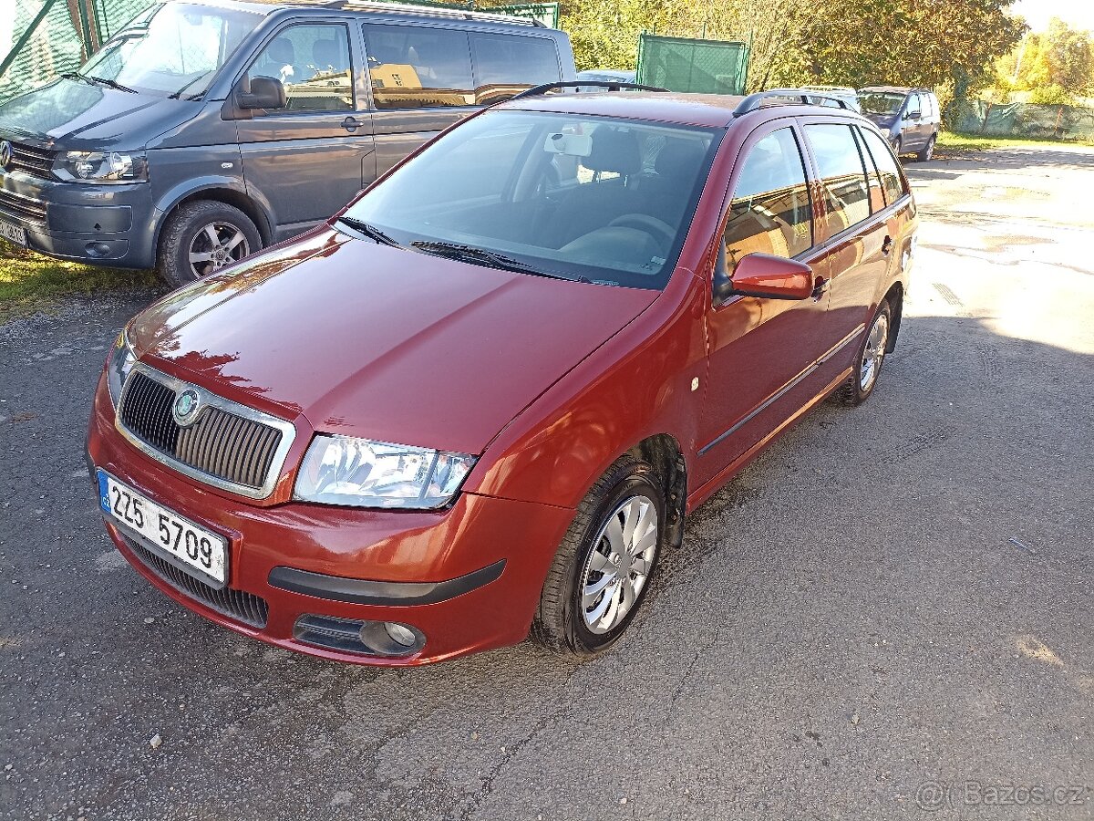 Skoda Fabia 1.2 HTP nová STK