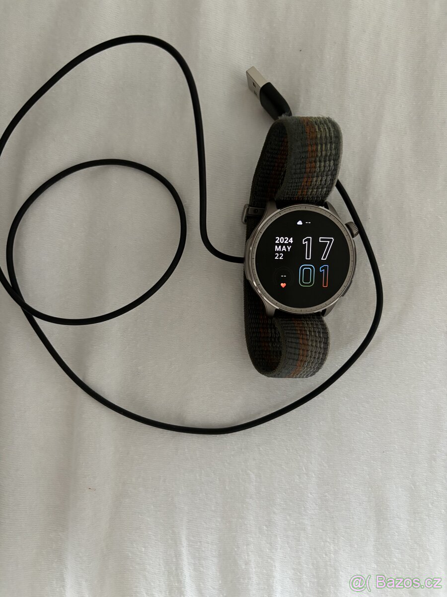 Chytré hodinky Amazfit Balance šedé