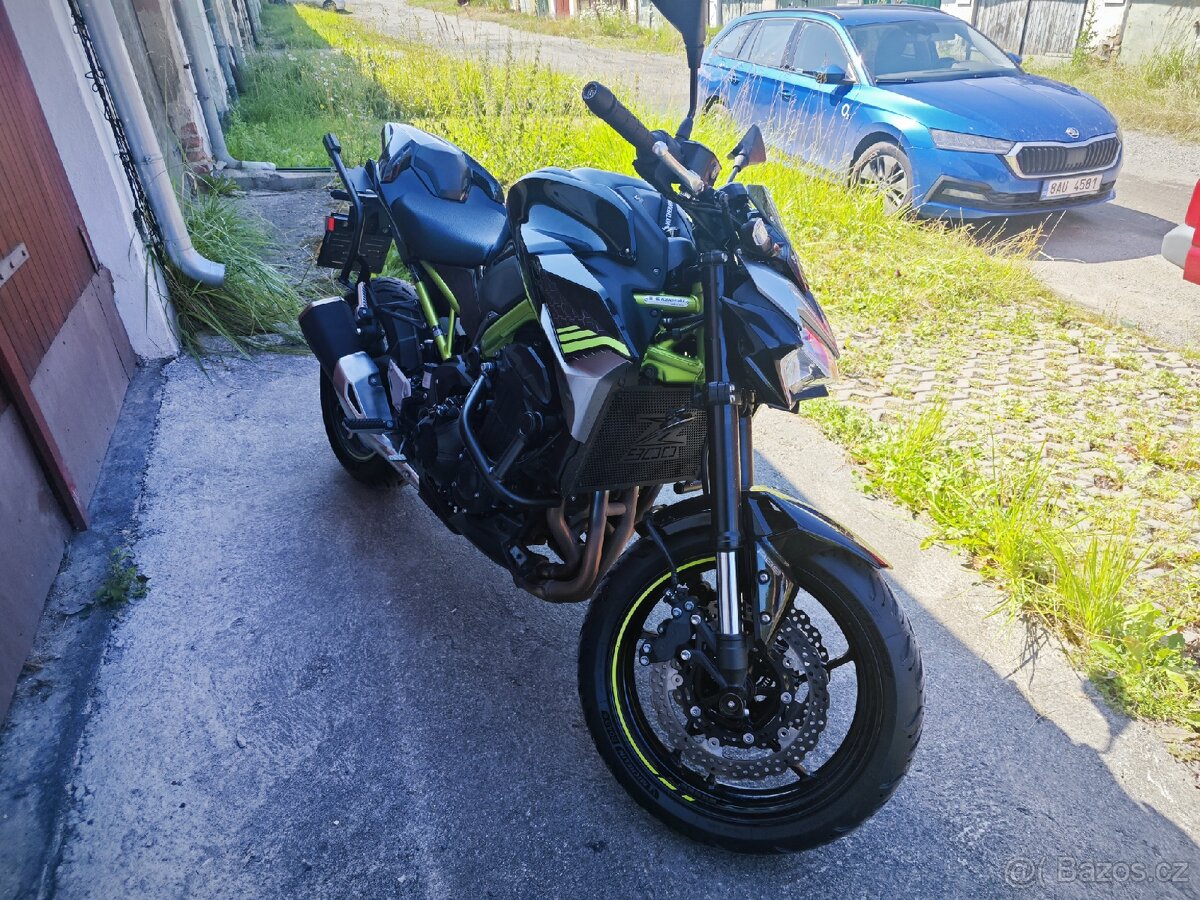 Kawasaki Z900