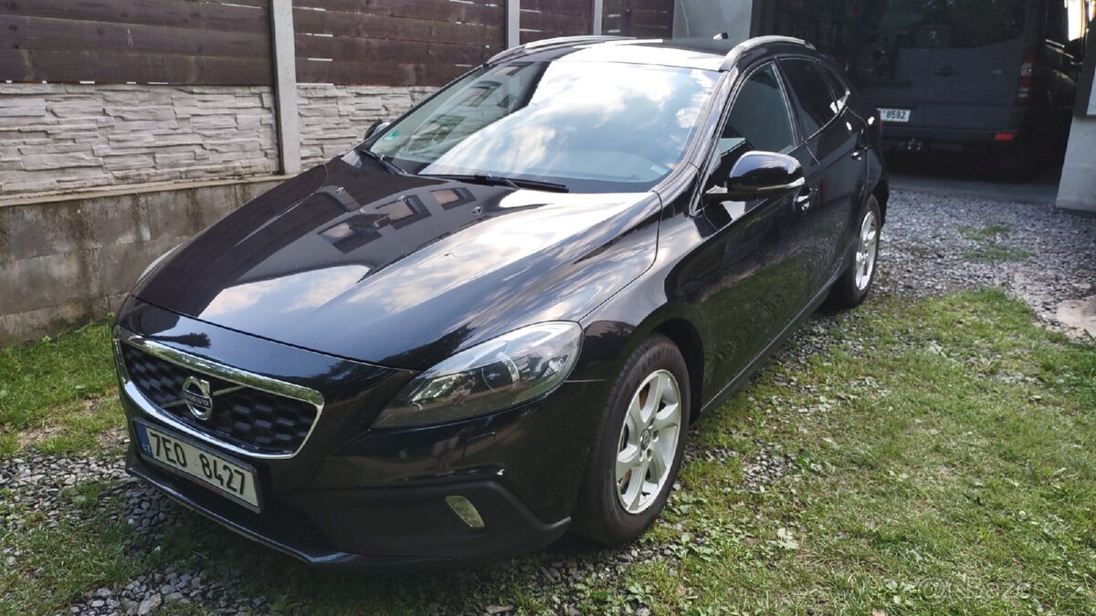 Volvo V40 Cross Country D3 2013