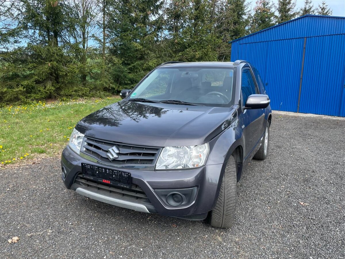 Suzuki Grand Vitara 3 dv. , rv 2013, 181880 km,