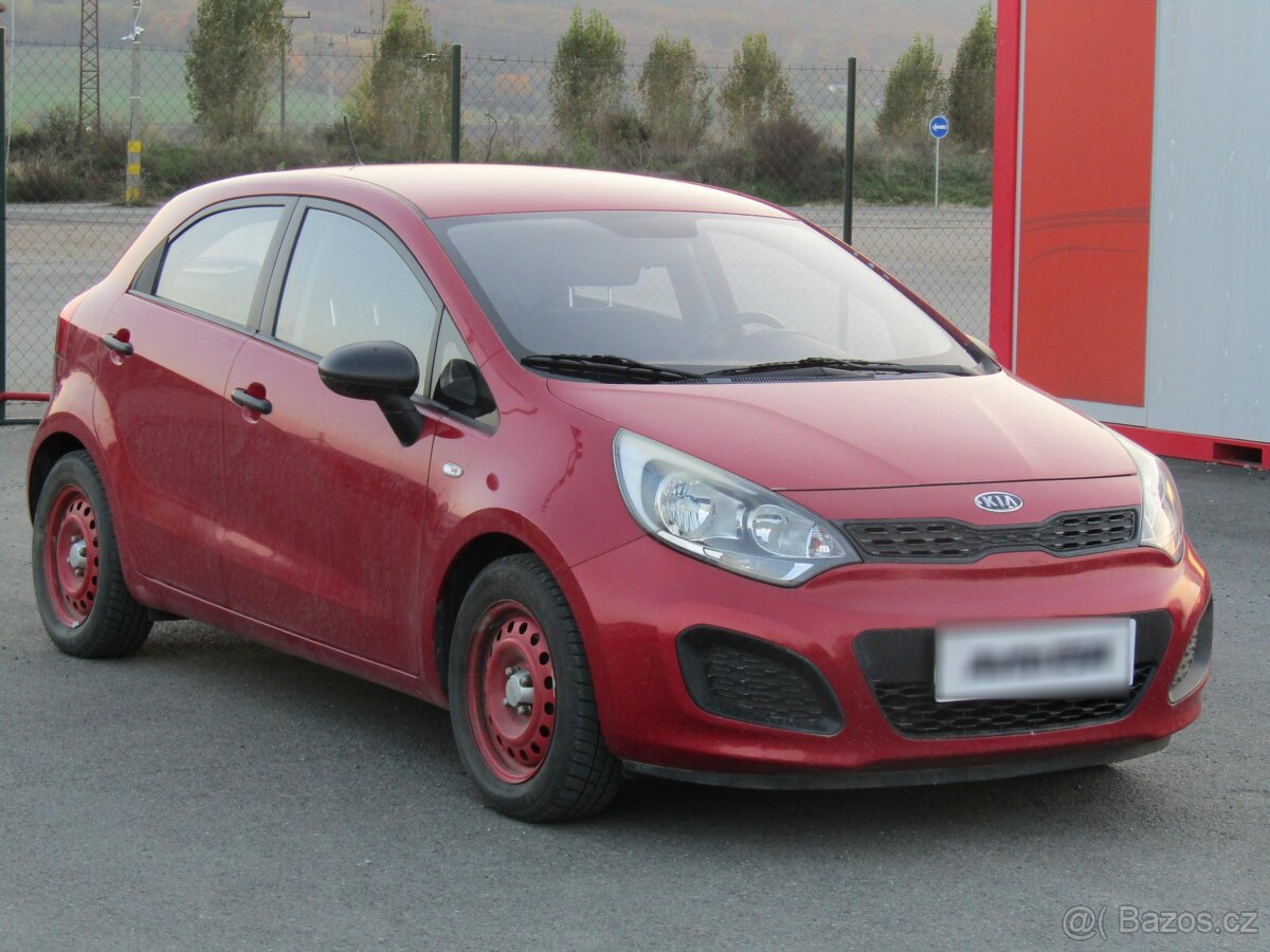 Kia Rio 1.3i ,  62 kW benzín, 2012