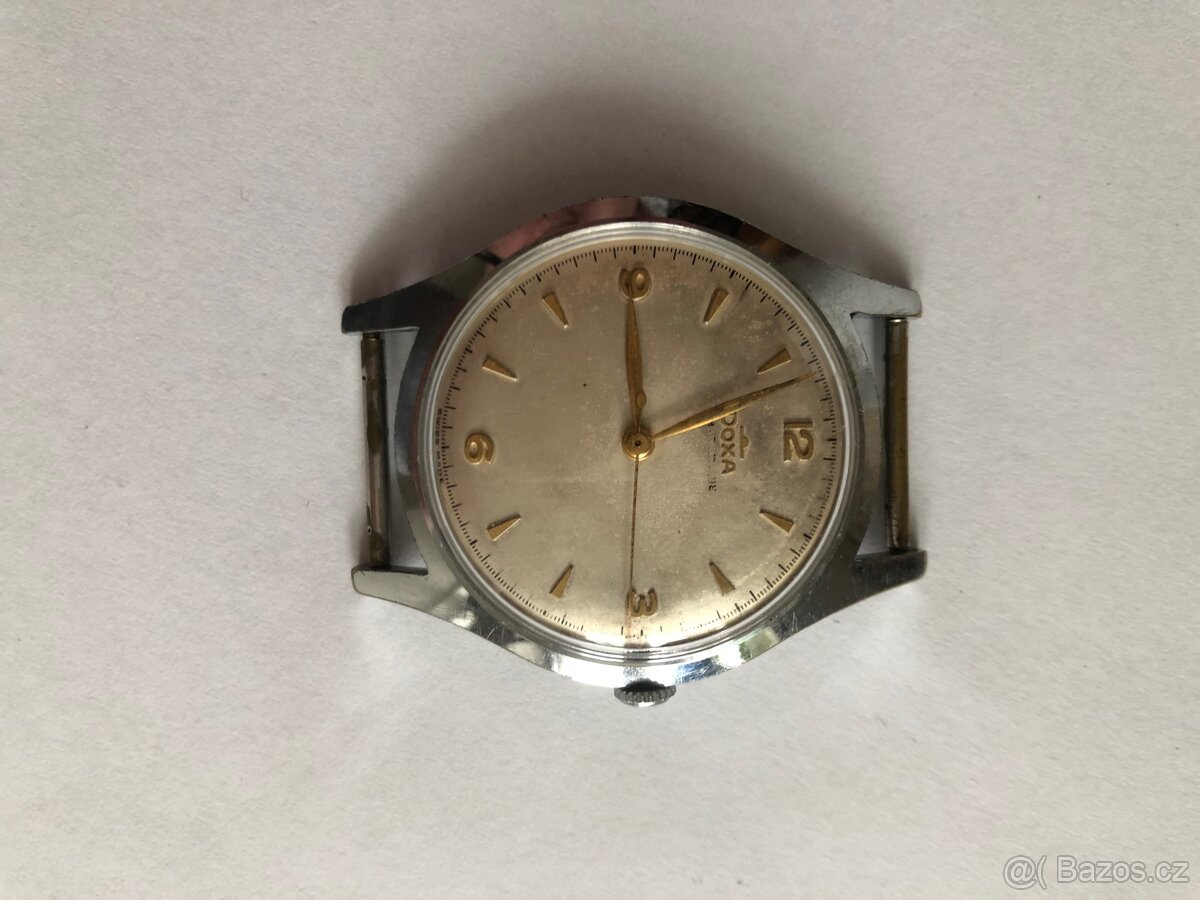 Hodinky DOXA s krásným pouzdrem XXL 38 mm