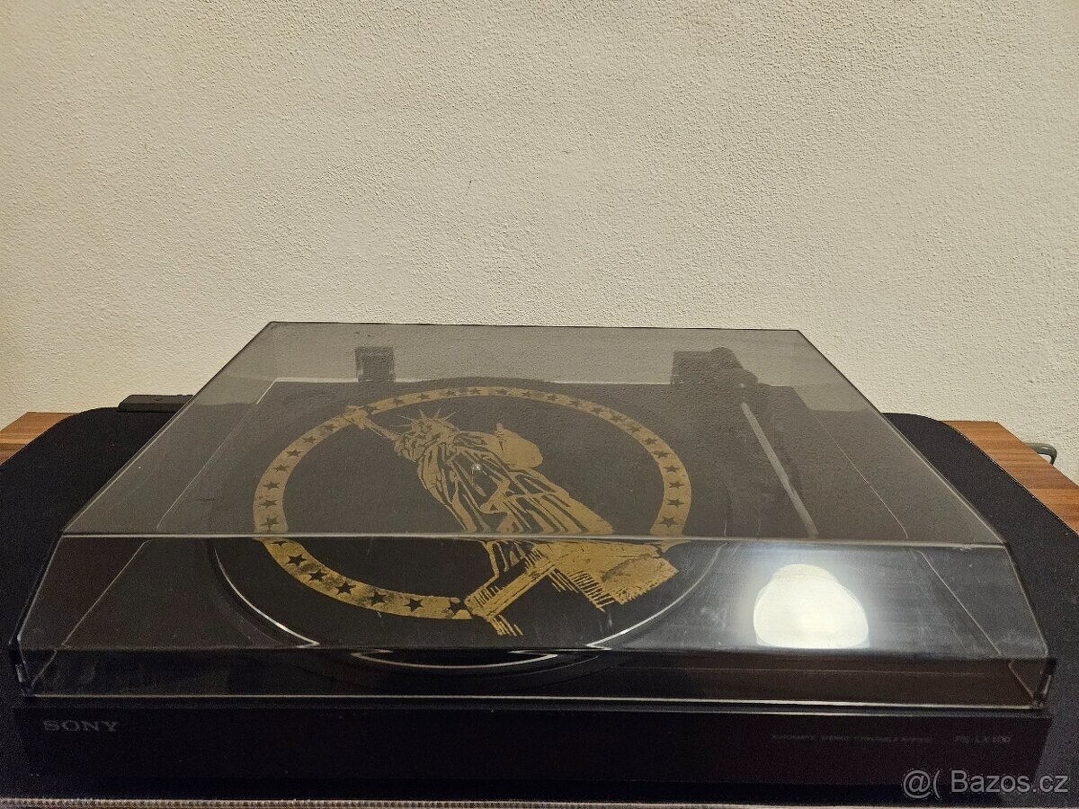 Gramofon SONY PS-LX100