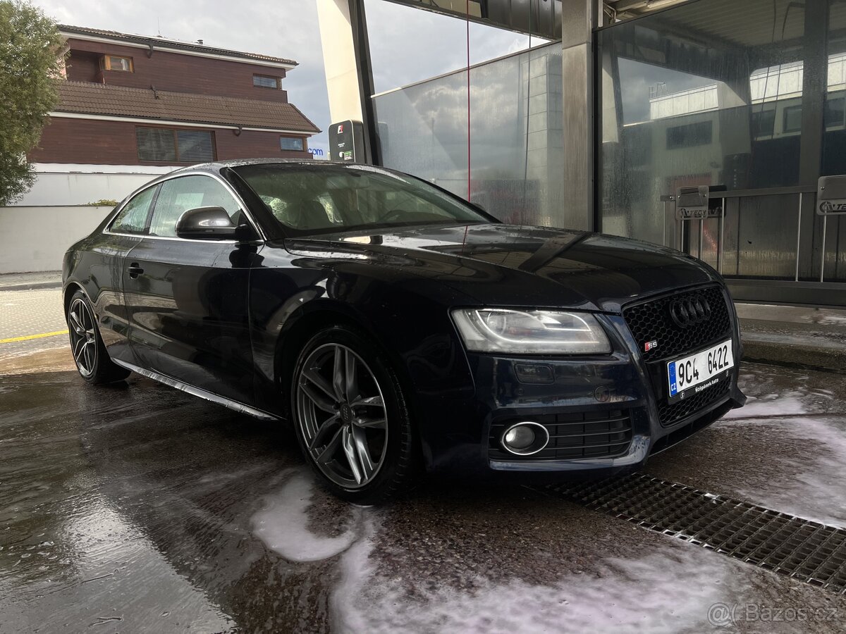 Audi S5 4.2 fsi Quattro