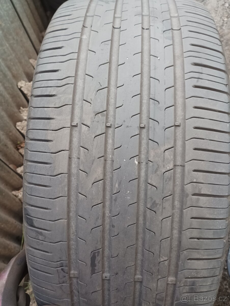 275/45r20