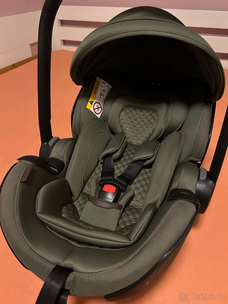 Autosedačka Britax Römer Baby-Safe